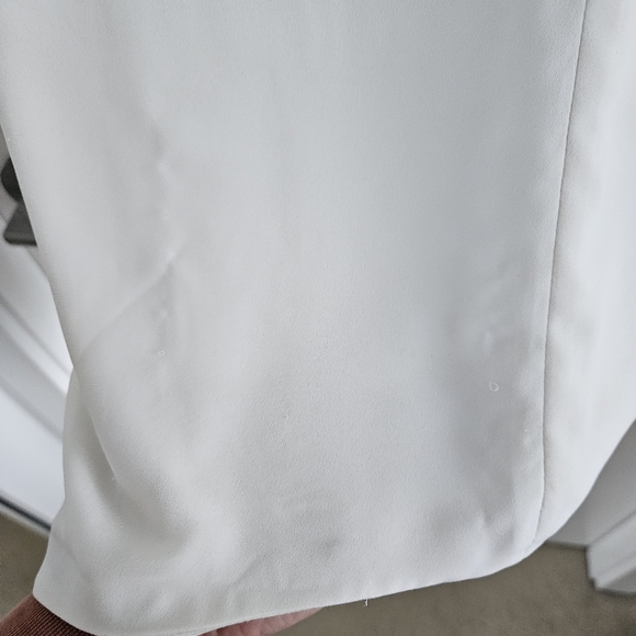 Aritzia Babaton Hopkins White Sleeveless Tank Blouse Medium - Picture 6 of 8